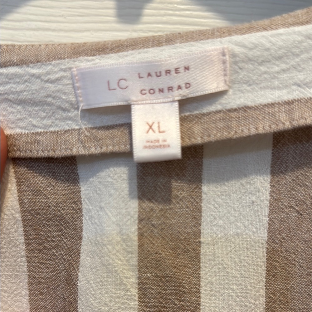 Lauren Conrad Women’s Top Striped White and Tan XL - Picture 3 of 8